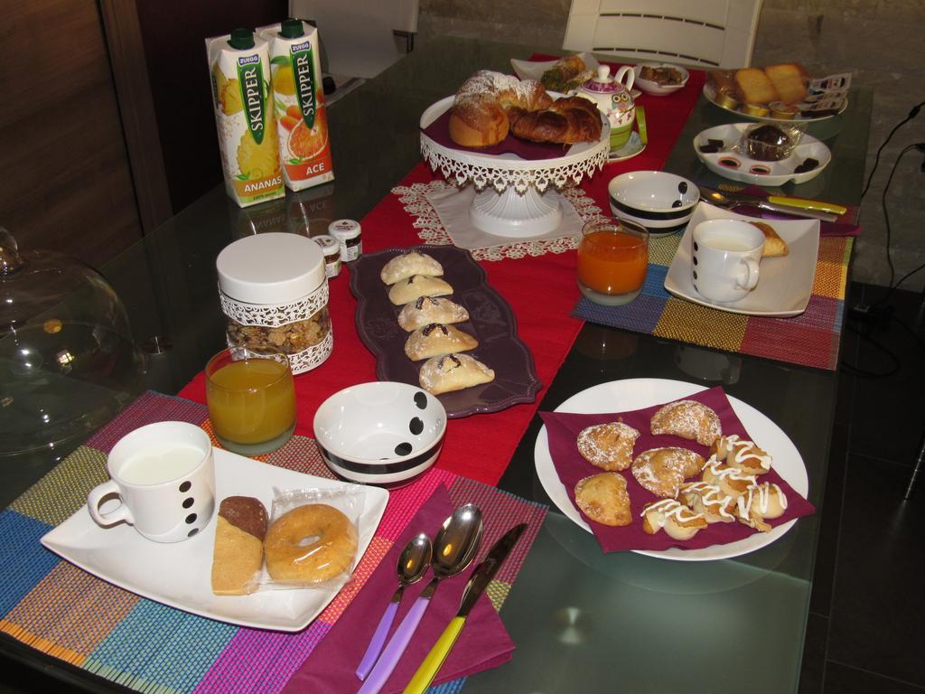 Bed and Breakfast La Voce Del Violino Рагуза Экстерьер фото